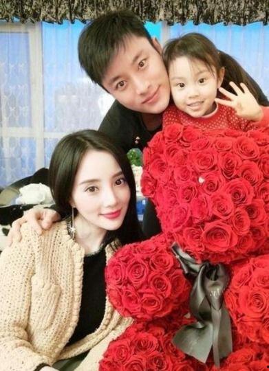 吃瓜贾乃亮李小璐,揭秘娱乐圈的甜蜜与苦涩